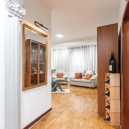 We Blloku 2br Tirana