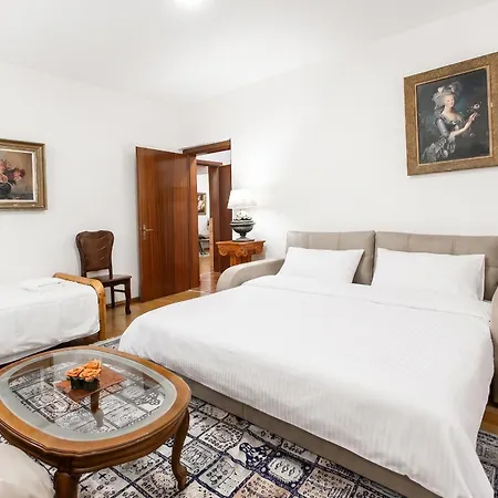 Appartement We Blloku 2br *