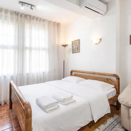 We Blloku 2br Appartement
